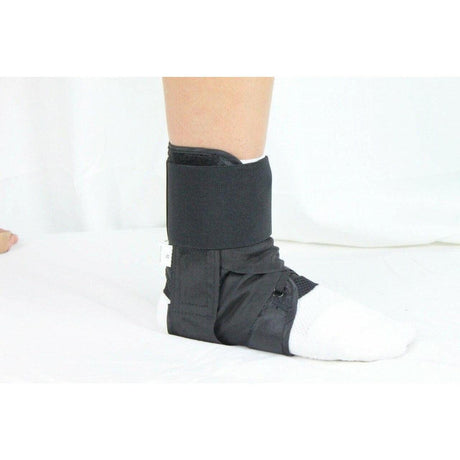 Tour Quick-Lace Ankle Brace Comfortland Medical Category