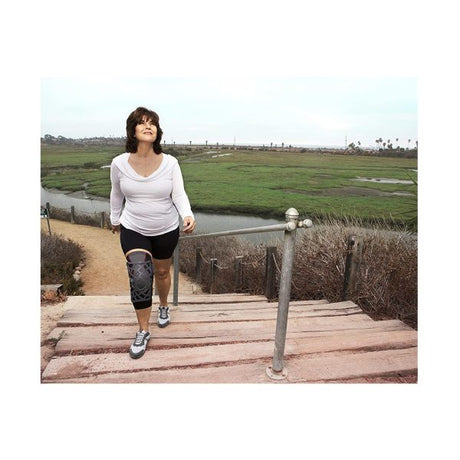 Donjoy OA Reaction Web Knee Brace - SourceOrtho