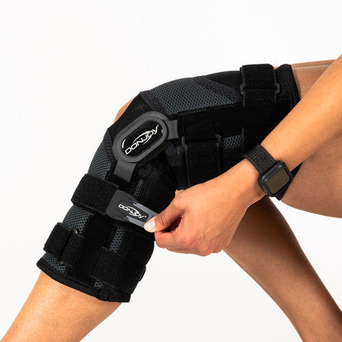 DonJoy Playmaker II Knee Brace | Shop SourceOrtho.com