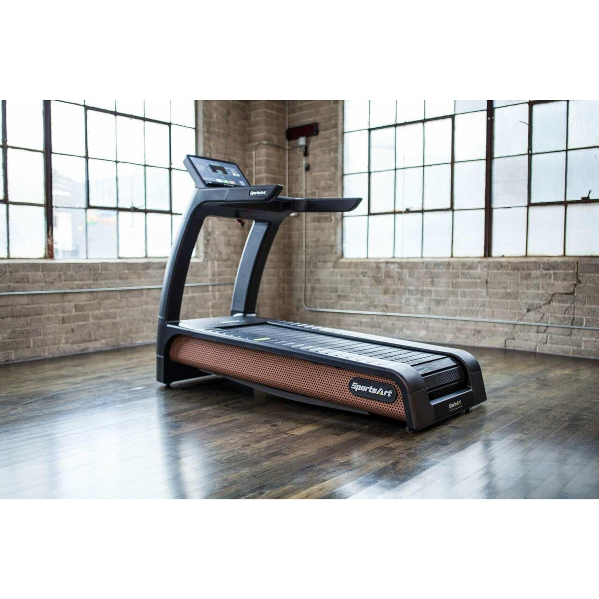 SportsArt SportsArt ECO Self Propelled Treadmill